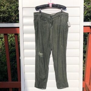 NWT Free People Forest Green Cropped Pants